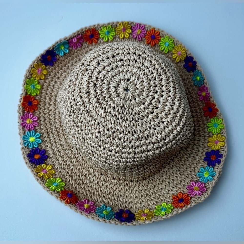 Kids Floral Crochet Hat - Picture 2 of 9